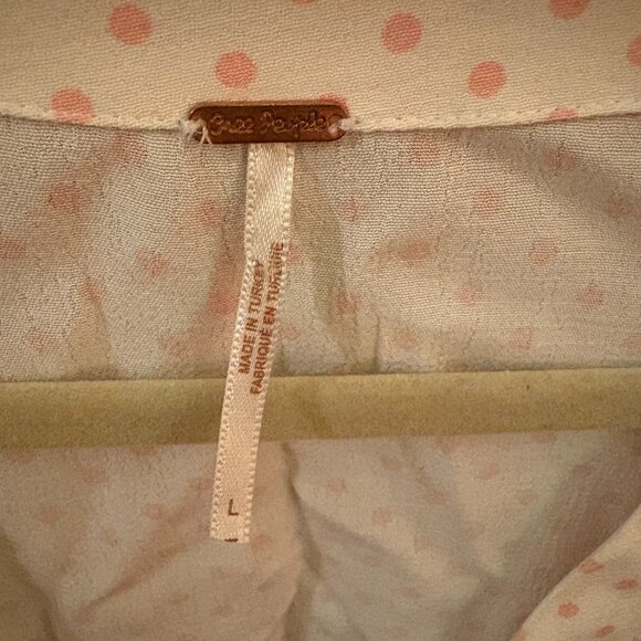 Free People white with pink polka dots romantic boho button up top size large - Picture 2 of 6